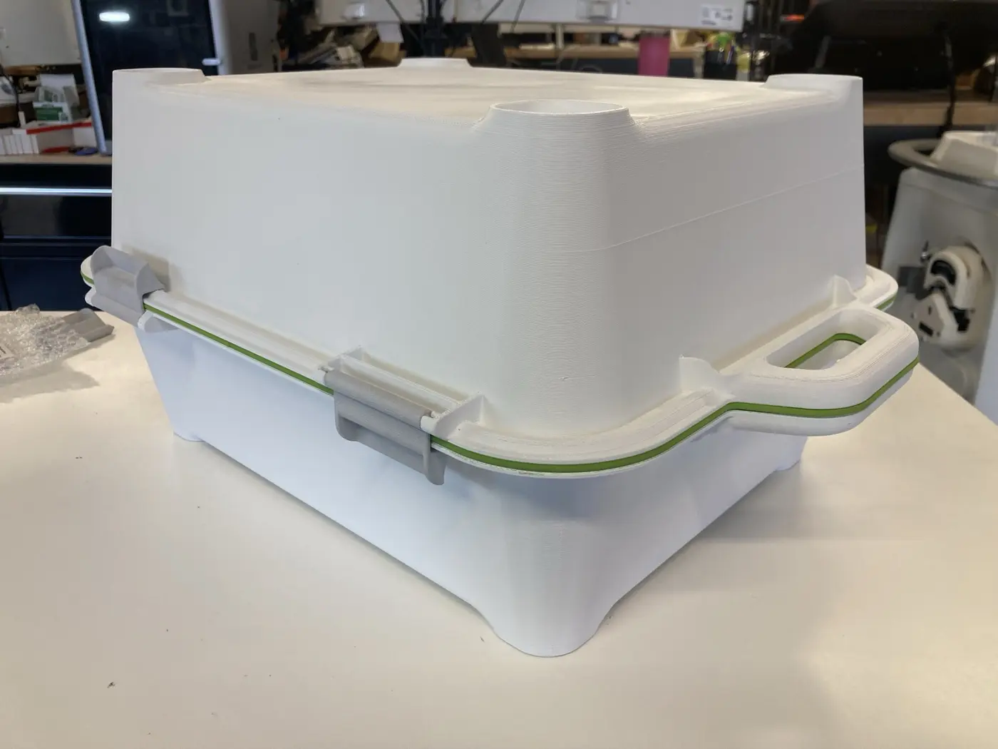 Actual Flip and Fresh prototype with two pans latched together